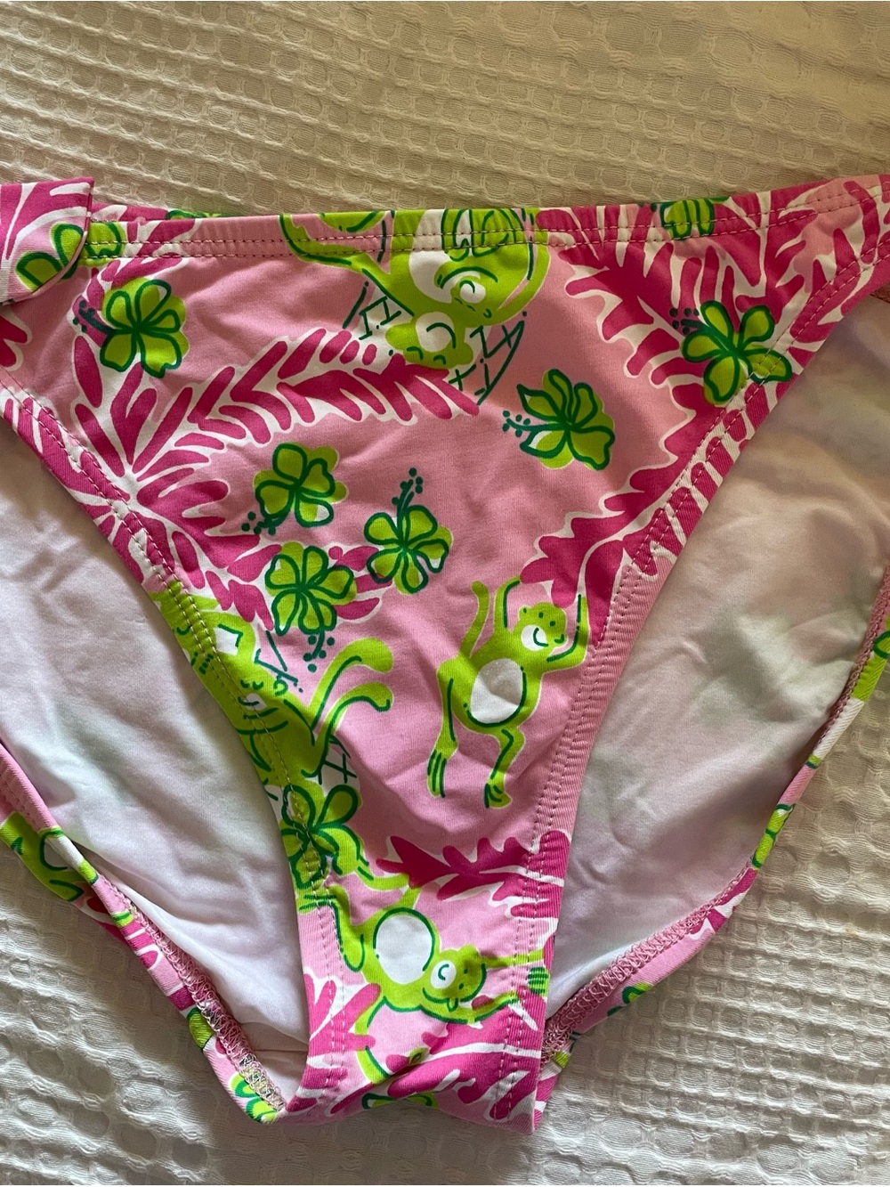 Vintage Lilly Pulitzer Tree Frog Bikini Bottoms Pink Green Tie Side Size 2